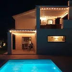 Stunning In Tatil Evi Hrboki