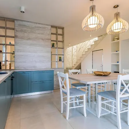 2 Bedroom Lovely In * Hrboki